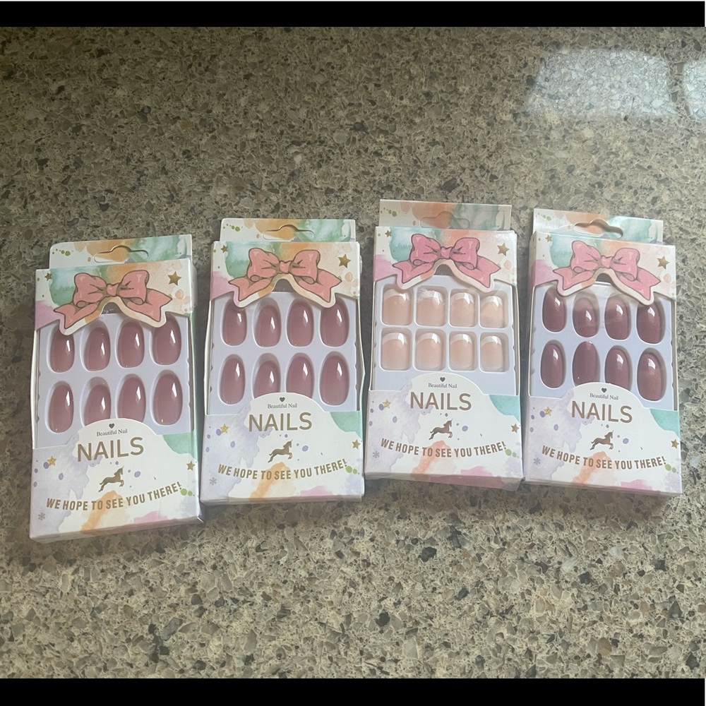 New! Beautiful Nail press on nails 4 packs